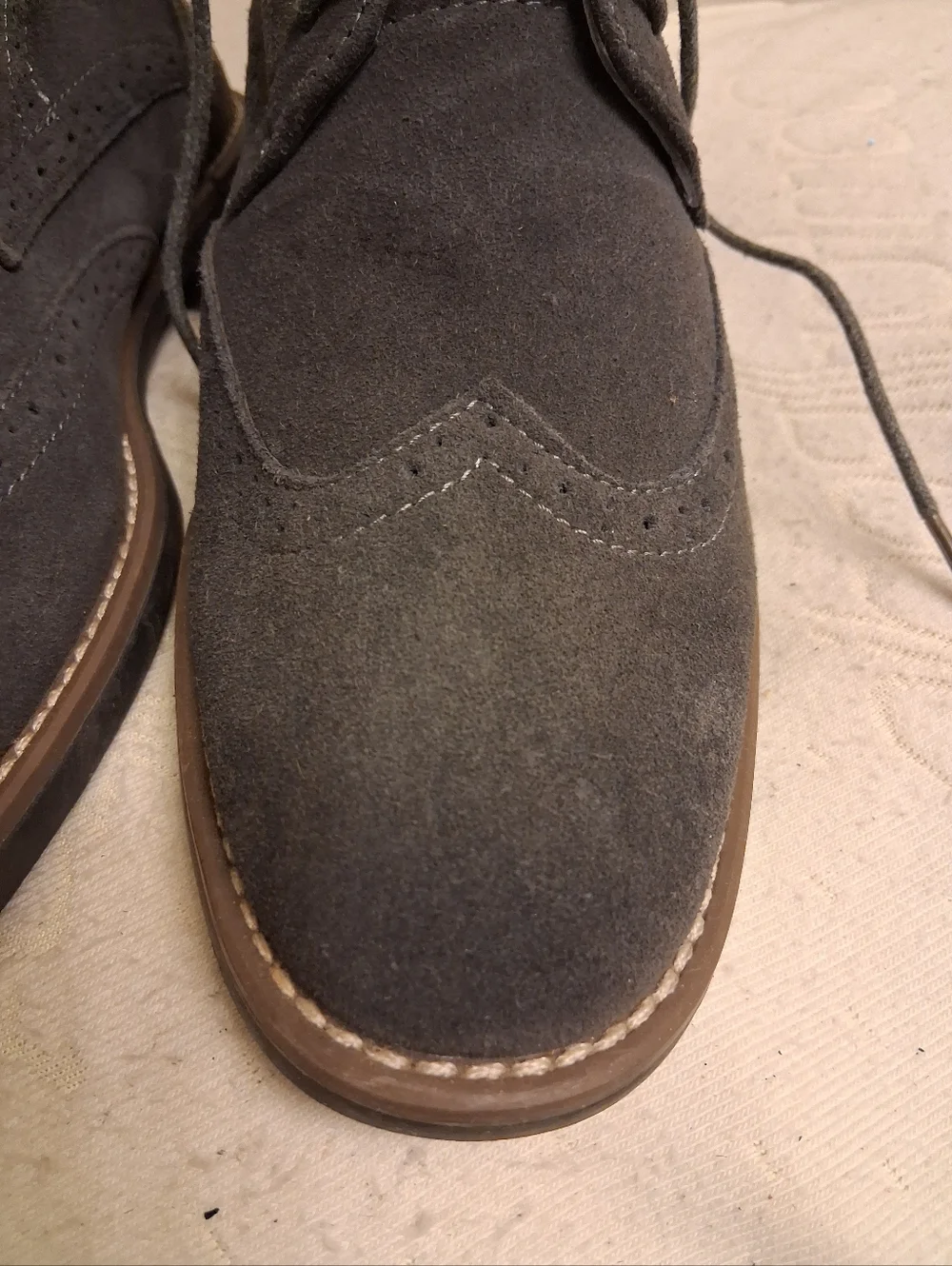 Men's Grey BRUNO MARC Suede Chukka Brogue Boots Size 8